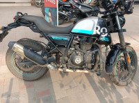 Silver Spirit Royal Enfield Scram 411