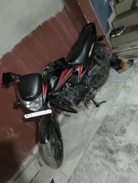 Black Red Honda Dream Yuga