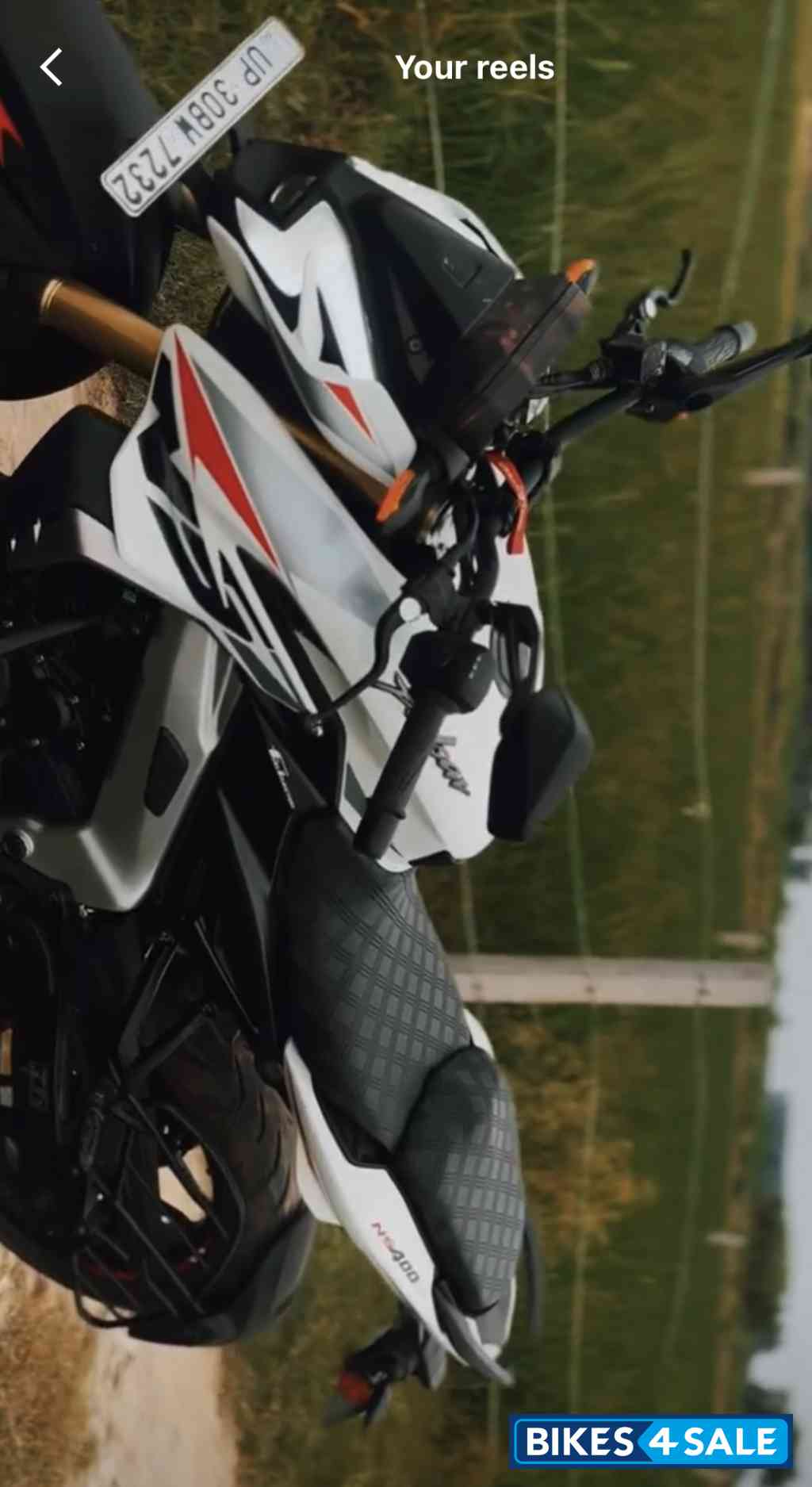 White Bajaj Pulsar NS400Z