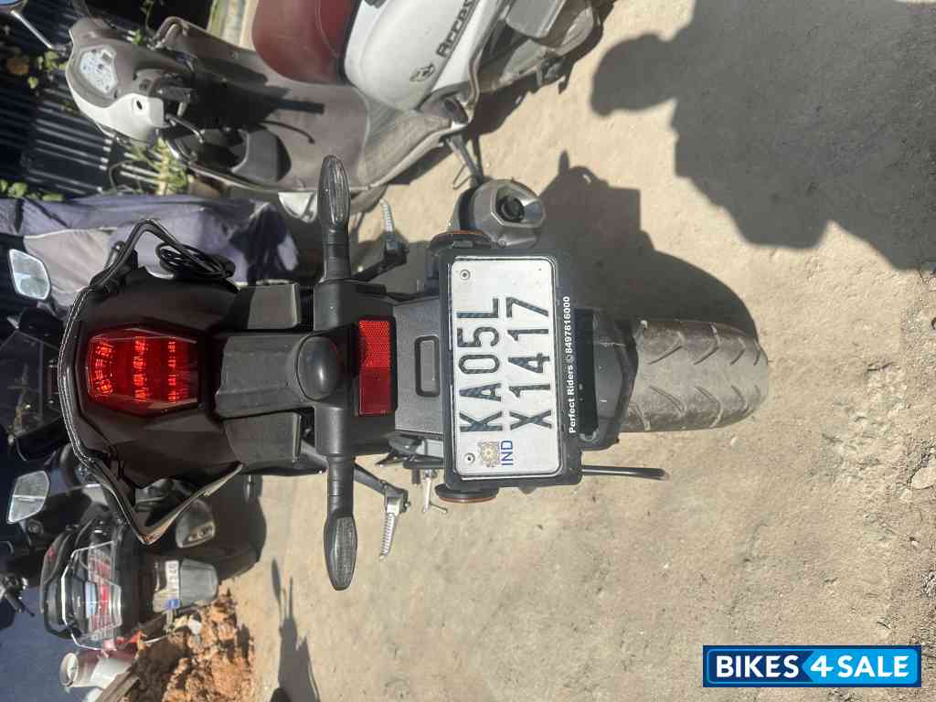 Yamaha R15M Monster Energy MotoGP Edition Yamaha R15M Monster Energy MotoGP Edition