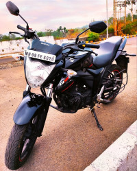 Sparkle Black Suzuki Gixxer 150