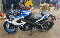 Bajaj Pulsar RS 200