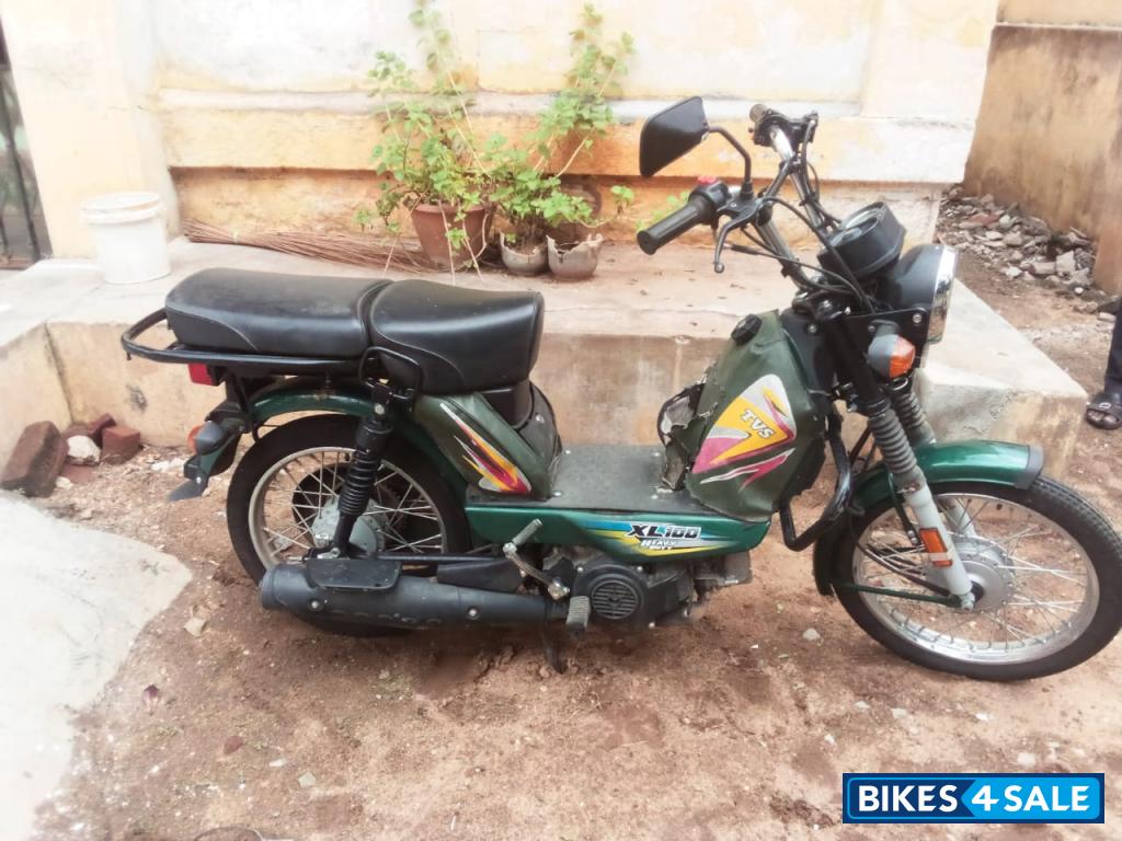 TVS XL 100 Heavy Duty