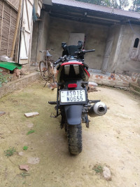 Bajaj Pulsar 220F BS6