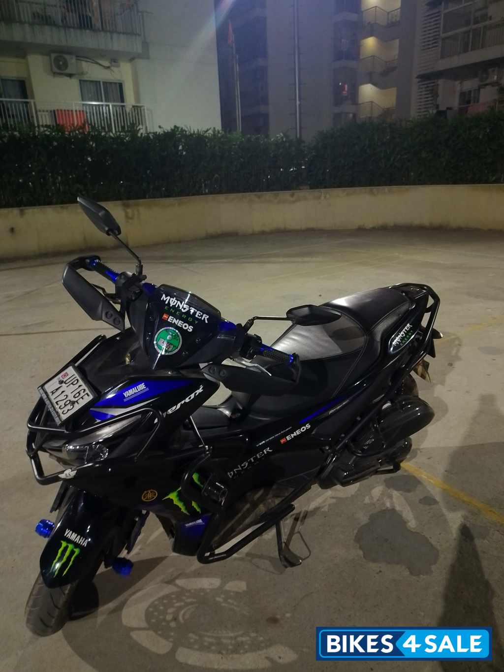 Yamaha Aerox 155 Monster Energy MotoGP Edition