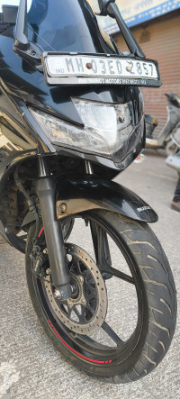 Black Glossy Suzuki Gixxer SF BS6