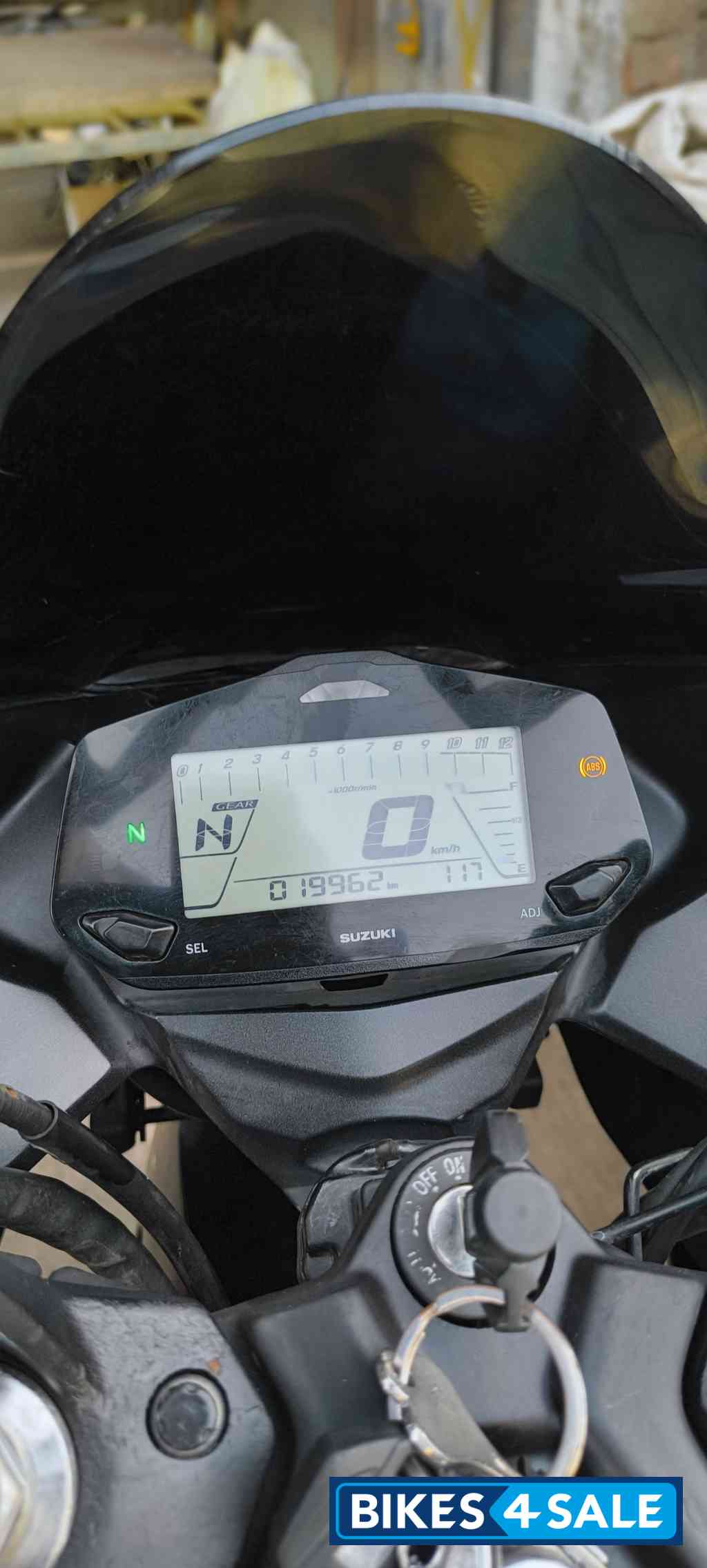 Black Glossy Suzuki Gixxer SF BS6