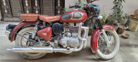 Royal Enfield Classic 350 2017 Model