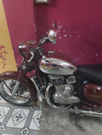 Maroon Jawa Jawa BS6