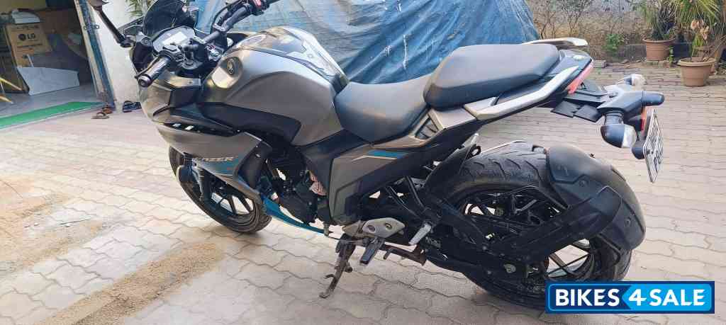 Yamaha Fazer 25