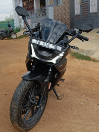 Matte Phantom Black Hero Karizma XMR