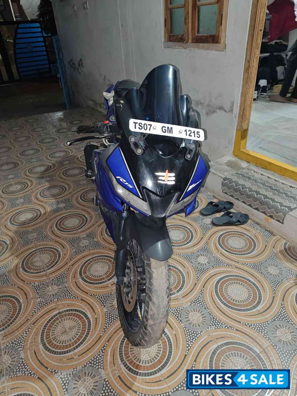 Racing Blue Yamaha YZF R15 V3