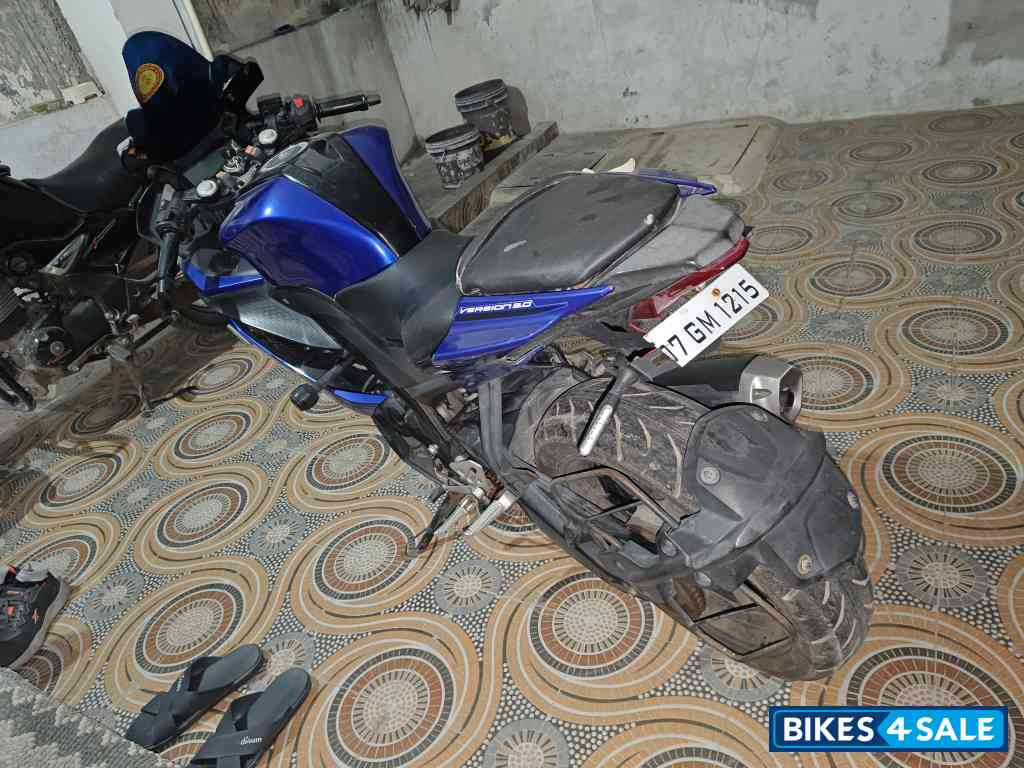 Racing Blue Yamaha YZF R15 V3