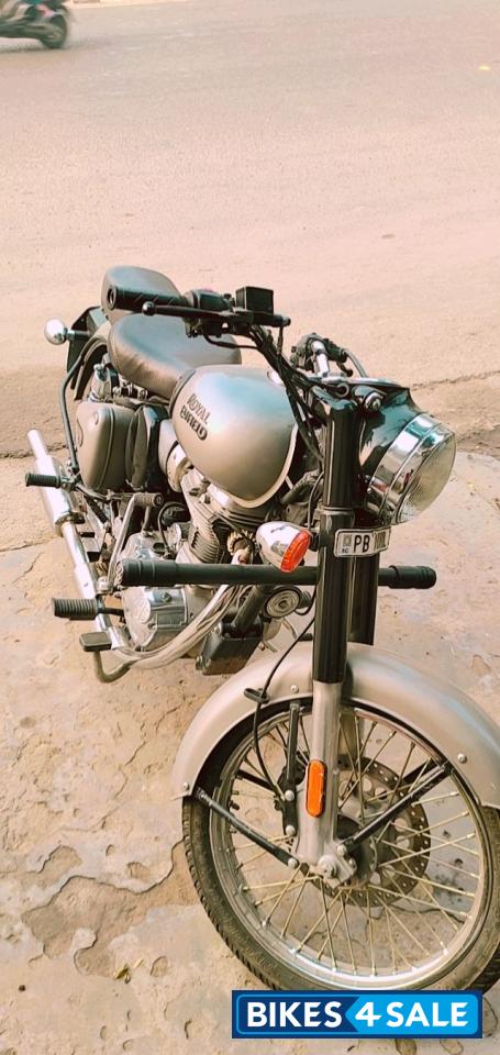 Royal Enfield Classic Gunmetal Grey