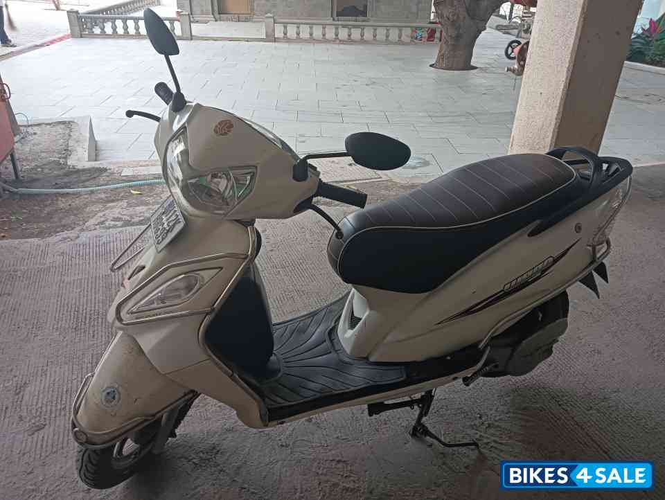 White TVS Wego
