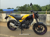 Royal Enfield Guerrilla 450