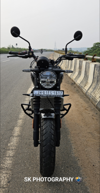 Royal Enfield Guerrilla 450