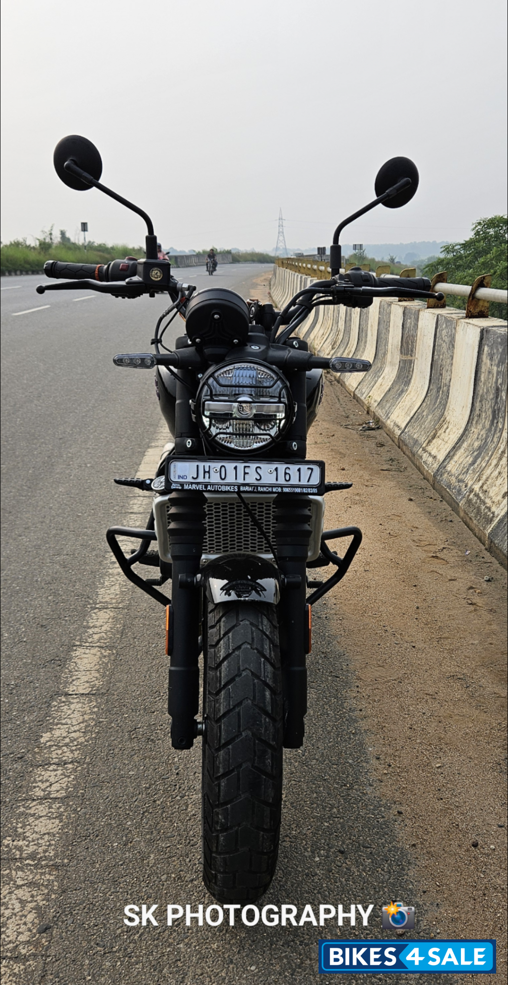 Royal Enfield Guerrilla 450
