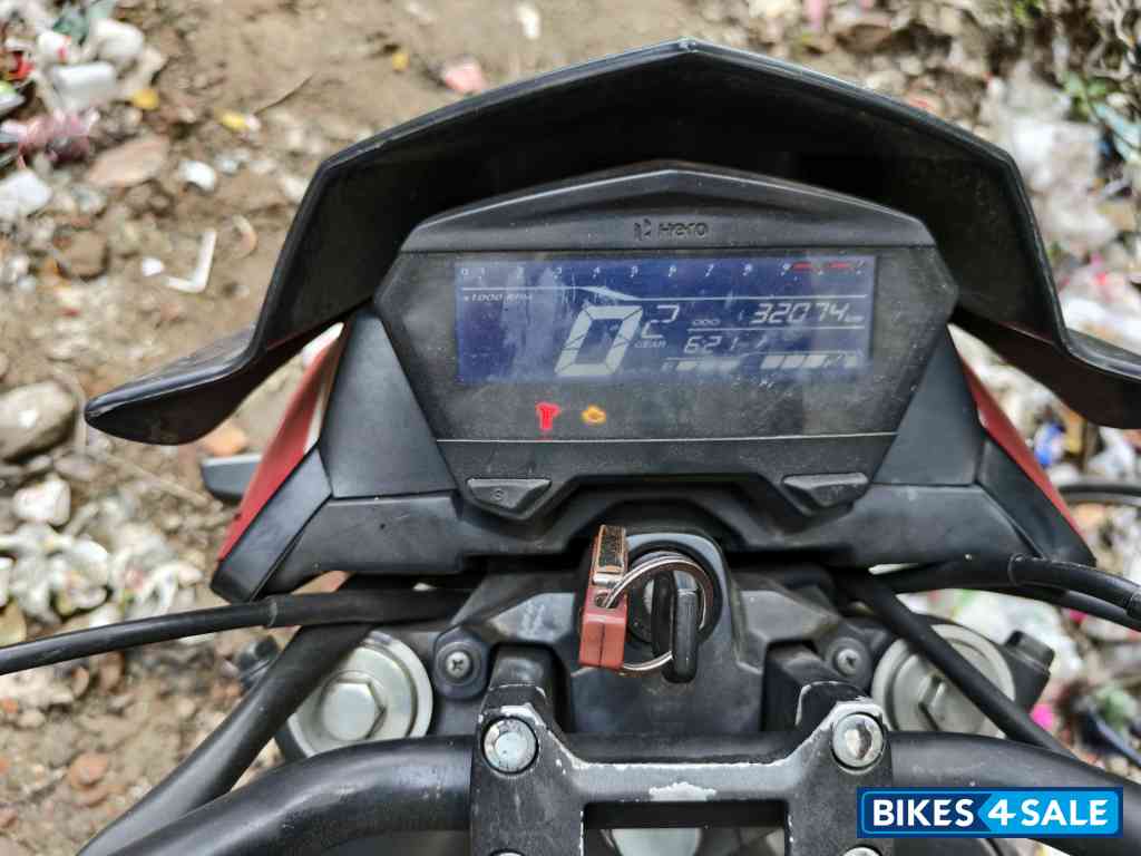 Hero Xtreme 160R Stealth Edition Hero Xtreme 160R Stealth Edition