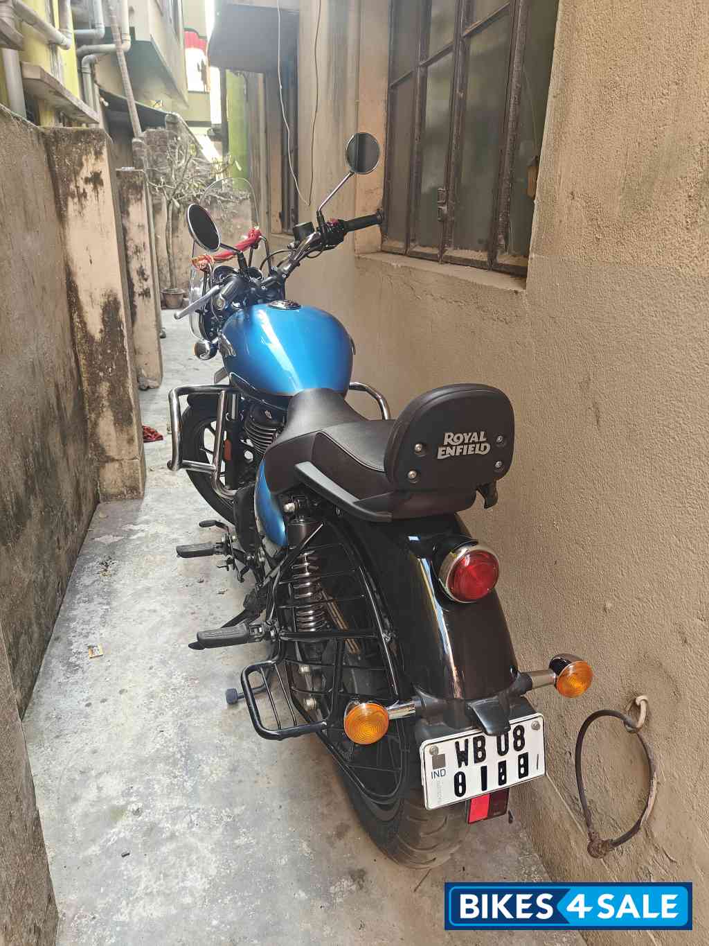 Royal Enfield Meteor 350 Supernova