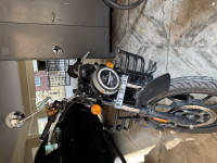 Royal Enfield Meteor 350 Stellar