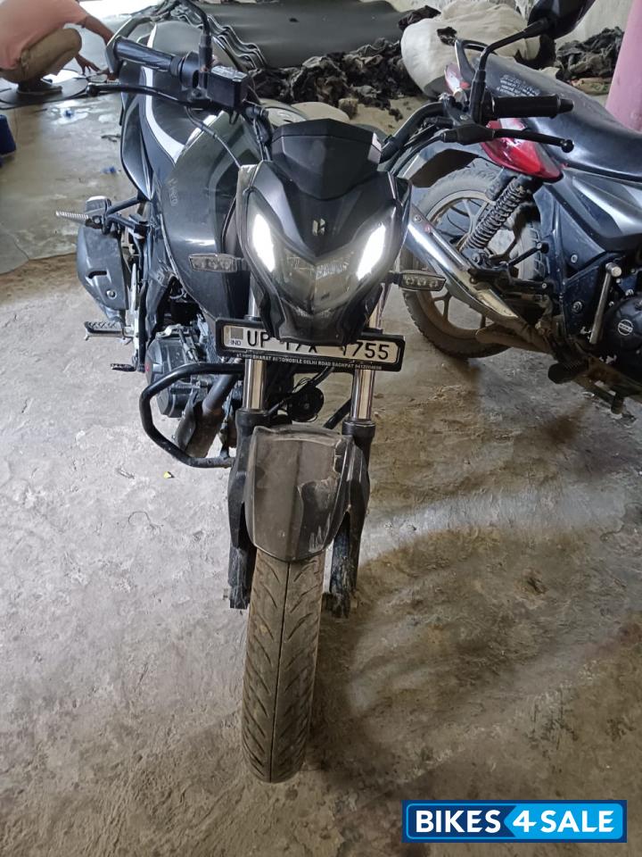 Black Hero Xtreme 160R