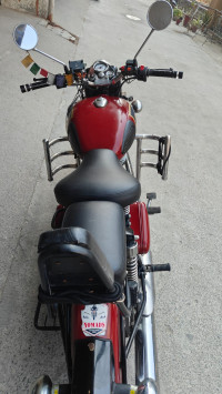 Chestnut Royal Enfield Classic 350