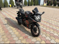 Thunder Grey And Red Yamaha YZF R15 V3
