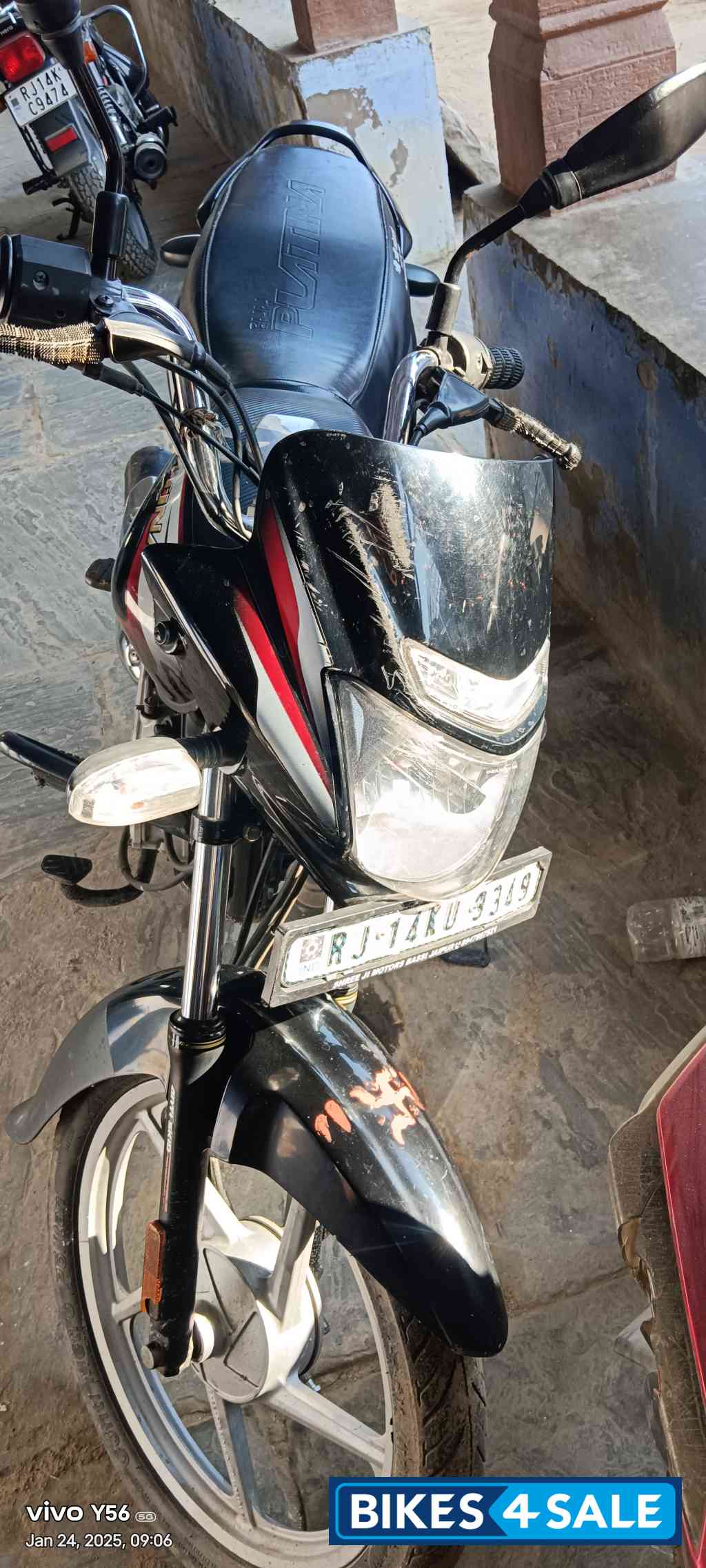 Bajaj Platina 100