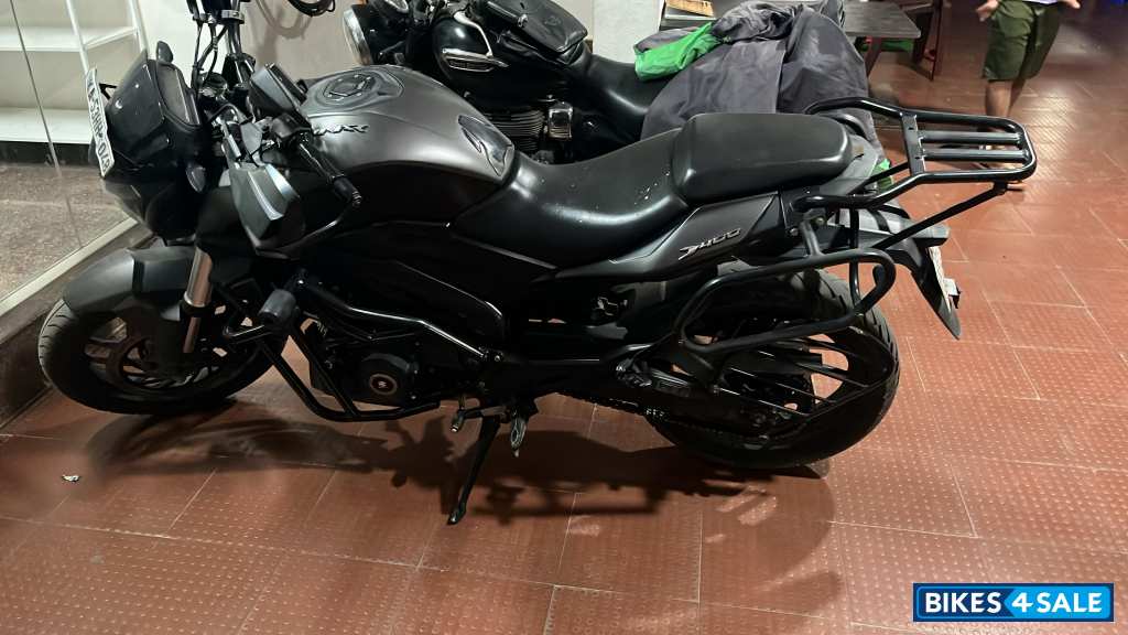 Black Bajaj Dominar 400 ABS BS6