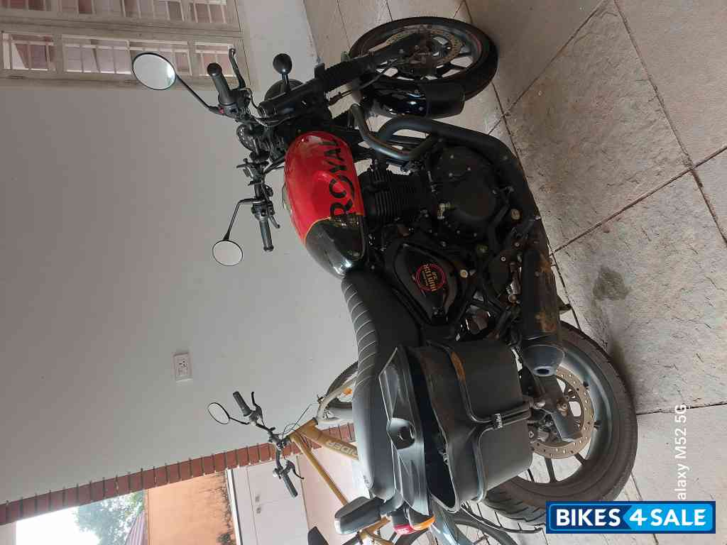 Royal Enfield Hunter 350 Metro