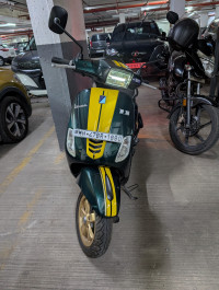 Vespa Racing Sixties 125