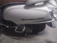 White Suzuki Access 125