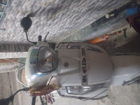 White Suzuki Access 125
