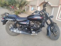 Bajaj Avenger Street 220