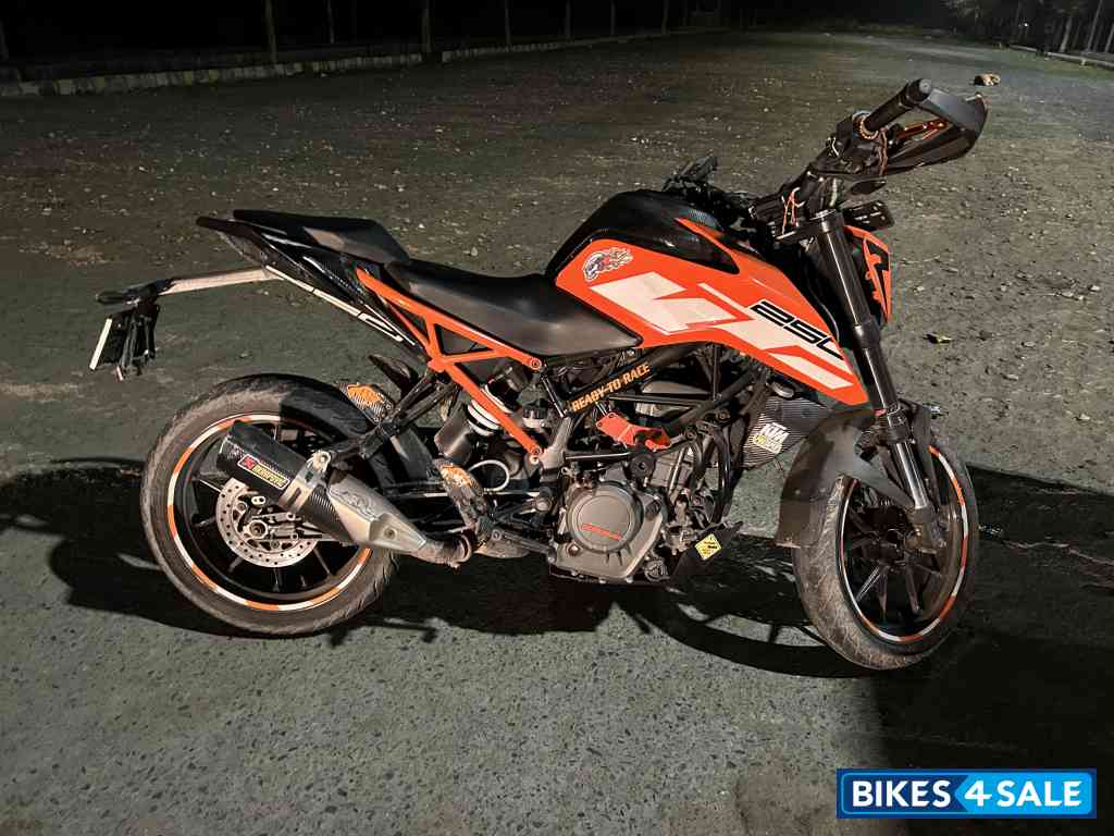 KTM Duke 250