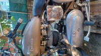 Royal Enfield Bullet 350