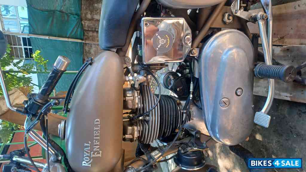 Royal Enfield Bullet 350