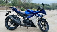 Yamaha YZF R15 V2
