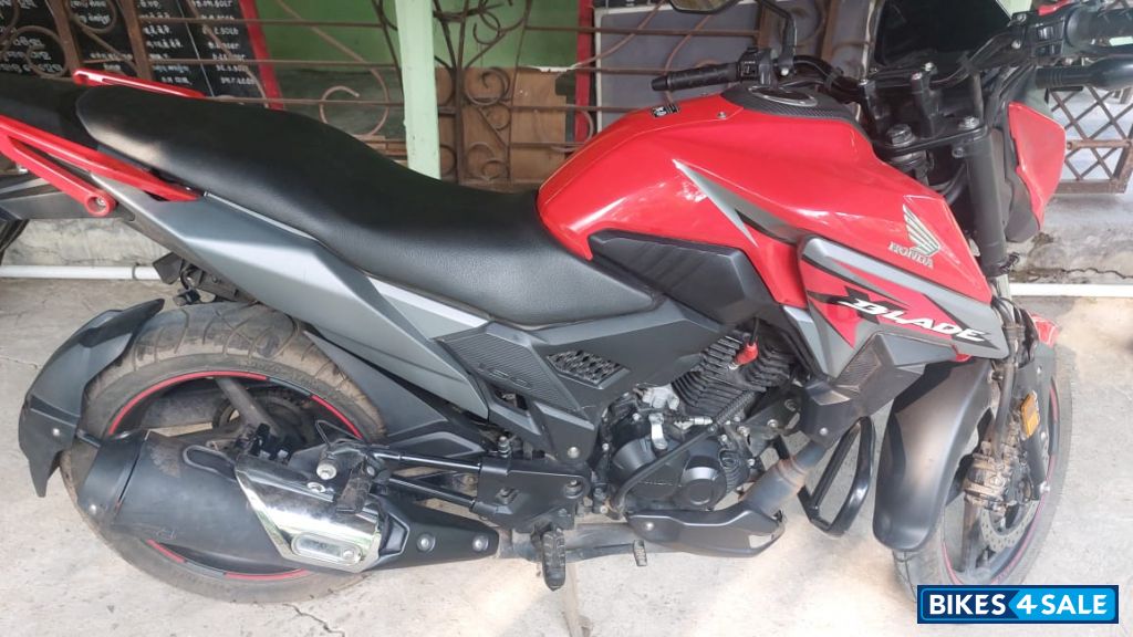 Red Honda XBlade BS6
