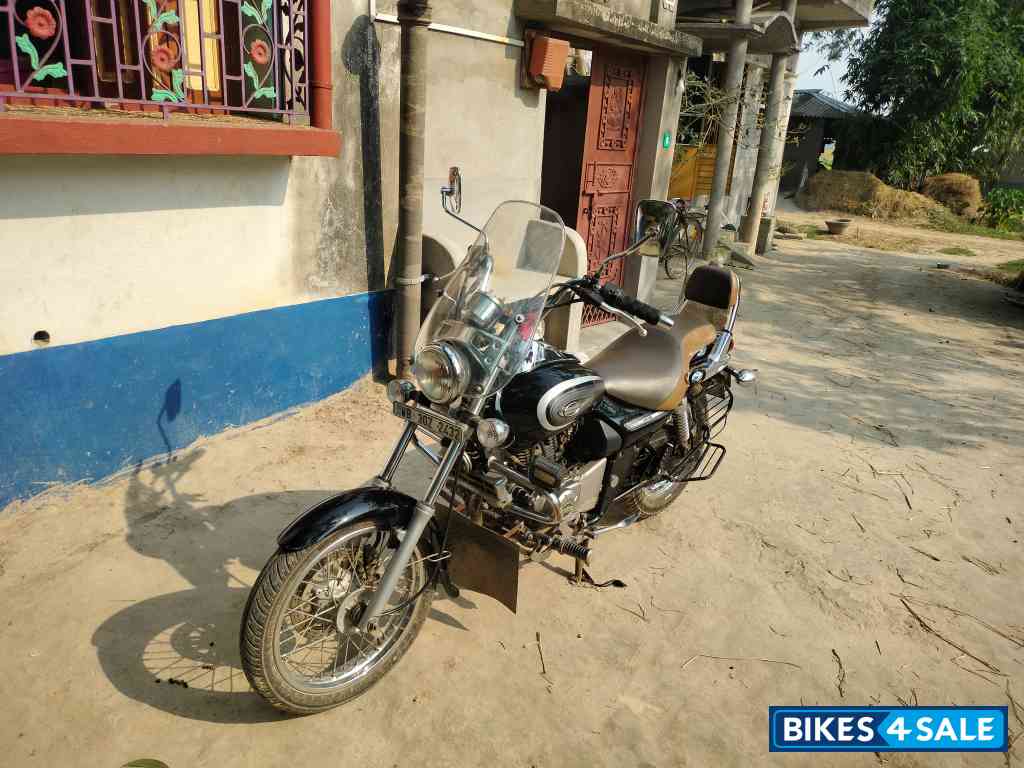 Bajaj Avenger Cruise 220