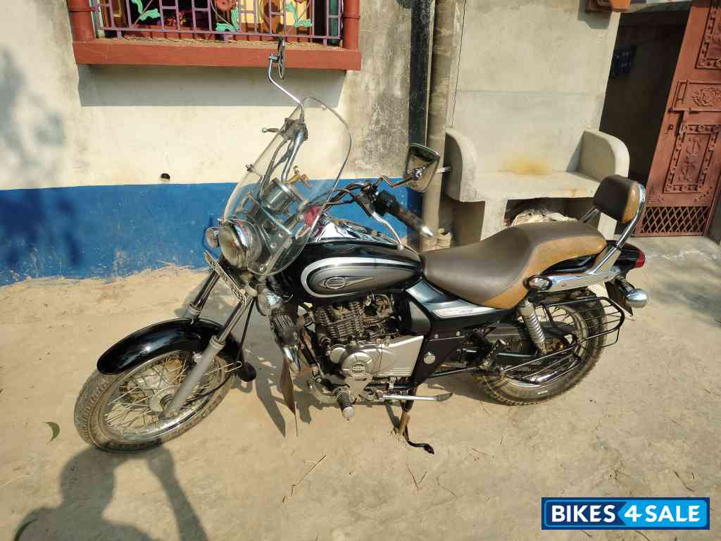 Bajaj Avenger Cruise 220