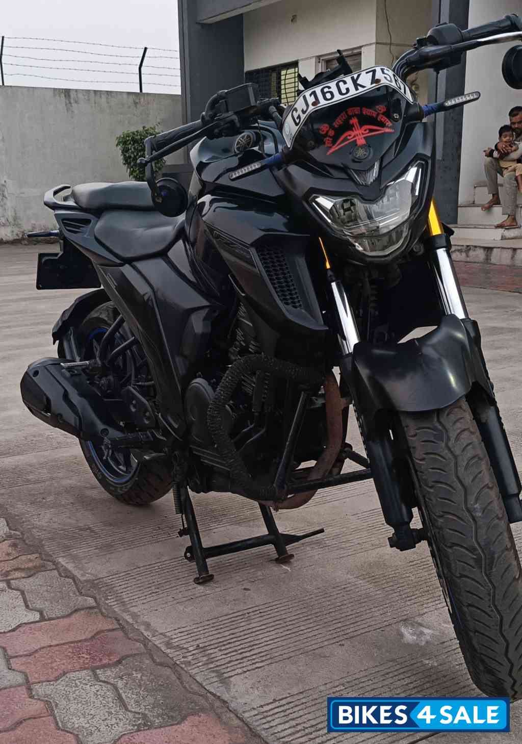 Yamaha FZS 25