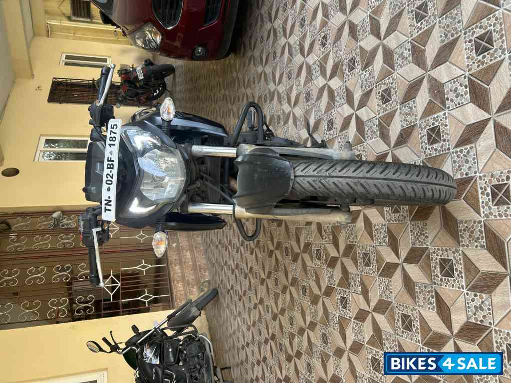 Matte Black TVS Apache RTR 200 4V