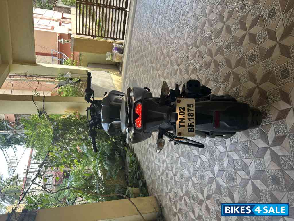 Matte Black TVS Apache RTR 200 4V