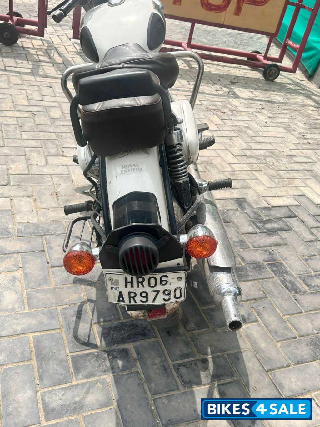 Royal Enfield Classic 350