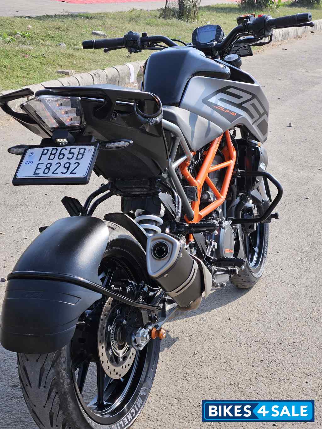 KTM Duke 250
