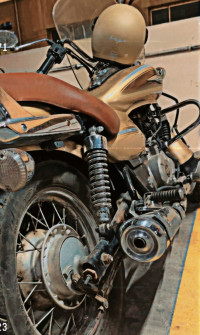 Bajaj Avenger Cruise 220