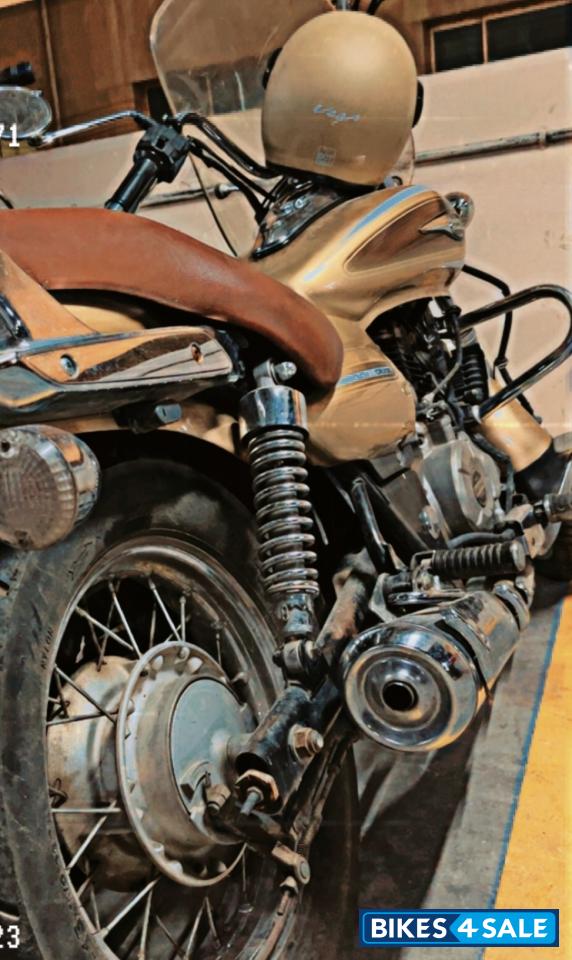 Bajaj Avenger Cruise 220