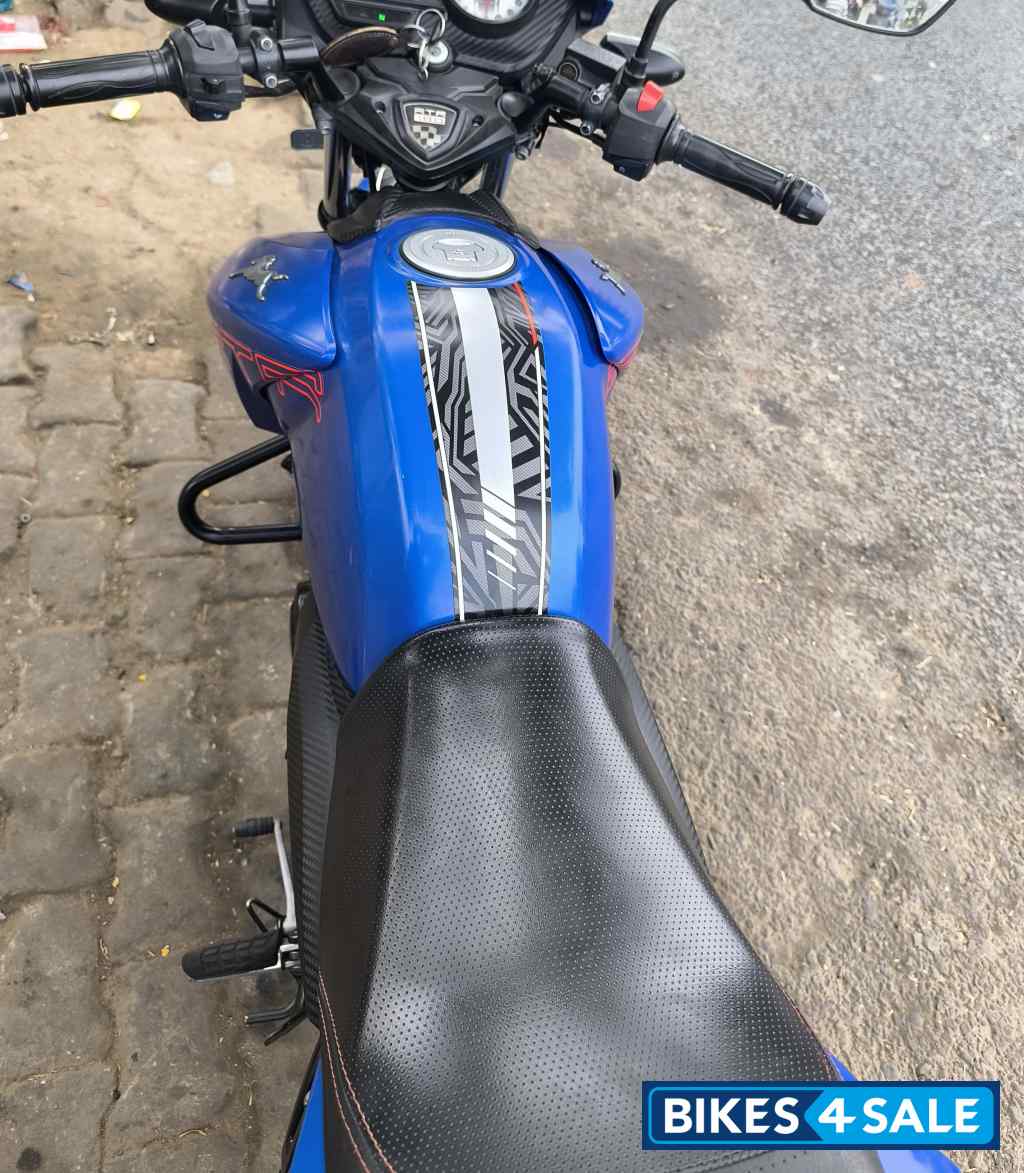 Blue TVS Apache RTR 180 BS6